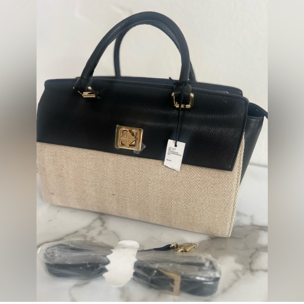 NWT Antonio Melani Herringbone Elegant Black and Cream and gold Women's Handbag